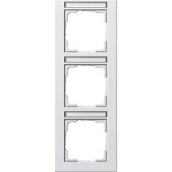 Gira Rahmen 110329 3fach BSF senkr. E2 reinweiss