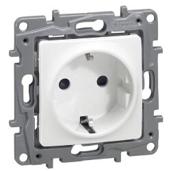 Legrand SCHUKO-Steckdose 664530 Niloe ultraweiss