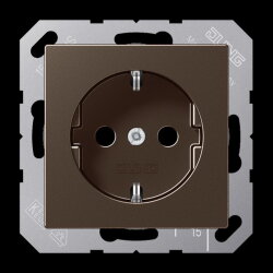 Jung SCHUKO Steckdose, 16 A 250 V ~, ohne Krallen,...