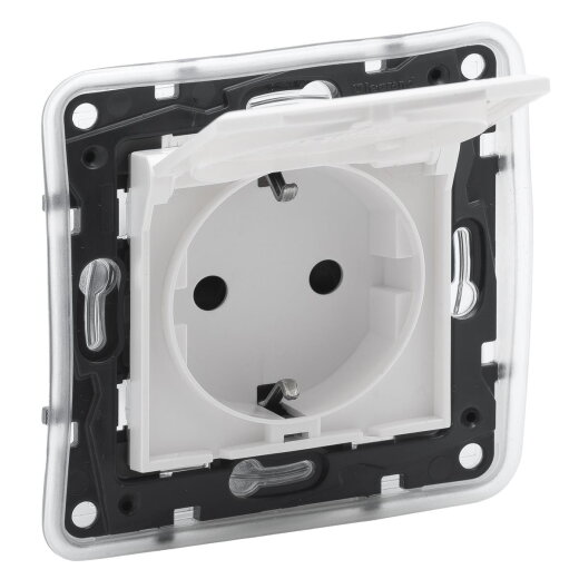 Legrand SCHUKO-Steckdose 864135 Niloe Step IP44 ultraweiß