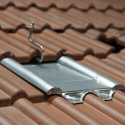 Marzari Metalldachplatte MTP-BT-VZ Typ Beton...